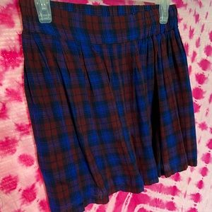 SCHOOL GIRL SKIRT. navy blue/black/red